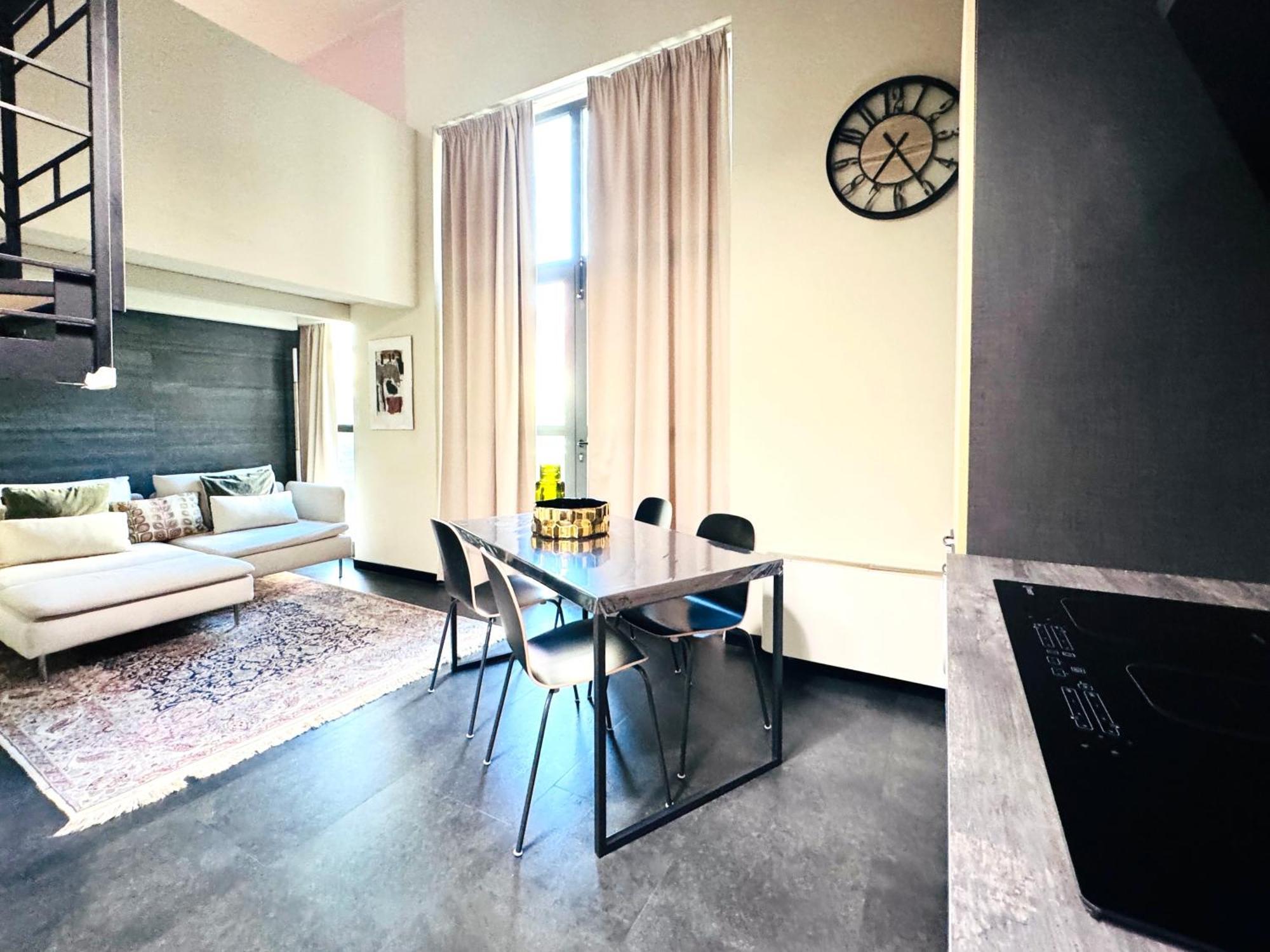 Comecasa Loft Navigli 2 Bedrooms มิลาน ภายนอก รูปภาพ