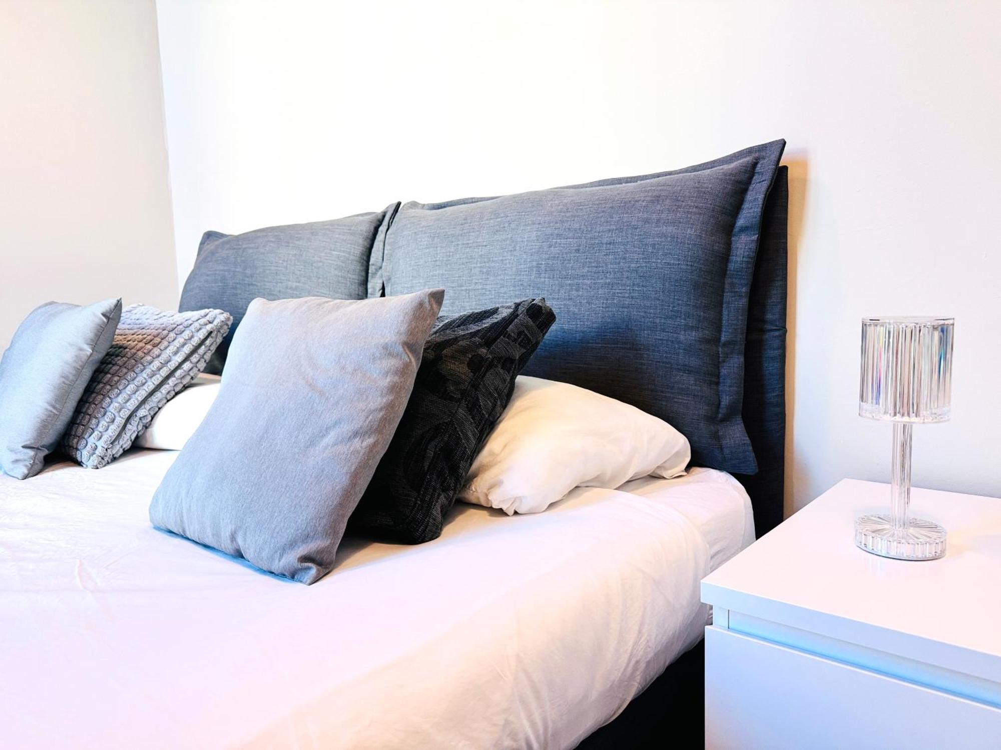 Comecasa Loft Navigli 2 Bedrooms มิลาน ภายนอก รูปภาพ