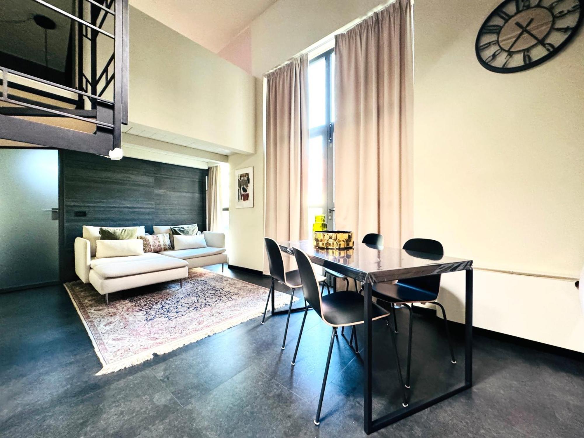 Comecasa Loft Navigli 2 Bedrooms มิลาน ภายนอก รูปภาพ
