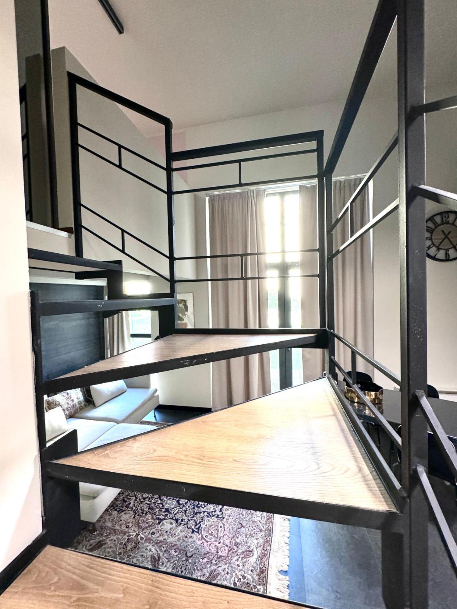 Comecasa Loft Navigli 2 Bedrooms มิลาน ภายนอก รูปภาพ